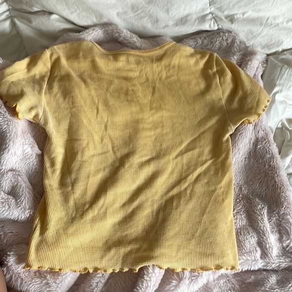 On the front it says PACIFIC 77 COAST. very cute crop top i just never wear it - Picture 2 of 2